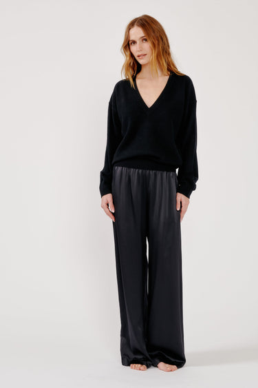 BRYNN WIDE LEG SILK PANT in black