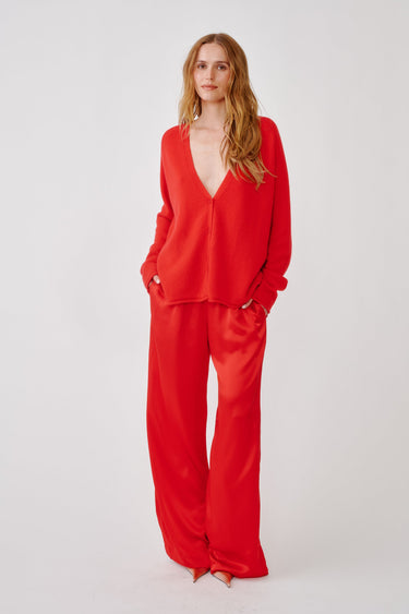 LEXI LOWER RISE RELAXED PULL ON SILK PANT | SCARLET