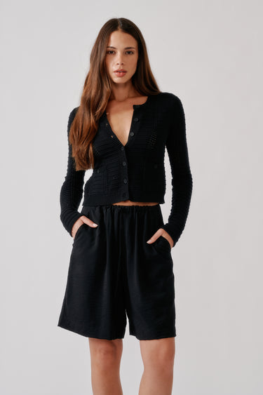 CHARLOTTE SLIM CREWNECK CARDIGAN | BLACK