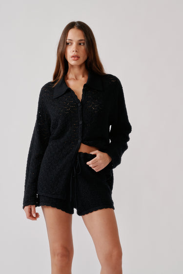 KINDRA RELAXED SHORTS | BLACK