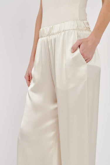 BRYNN WIDE LEG SILK PANT in gardenia
