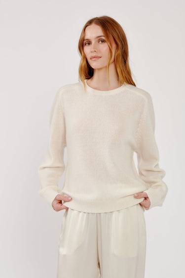 REMI RELAXED SADDLE RAGLAN in gardenia