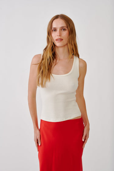 COCO SCOOP NECK TANK | GARDENIA