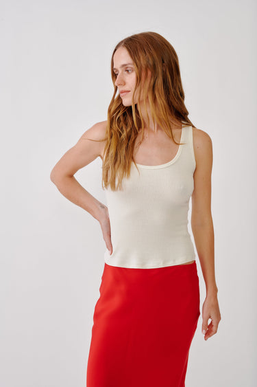 COCO SCOOP NECK TANK | GARDENIA
