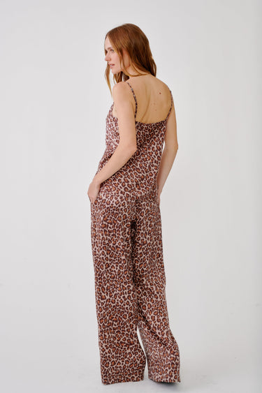 BRYNN C HIGH RISE PULL ON WIDE LEG PANT | DUNE/CINNABAR