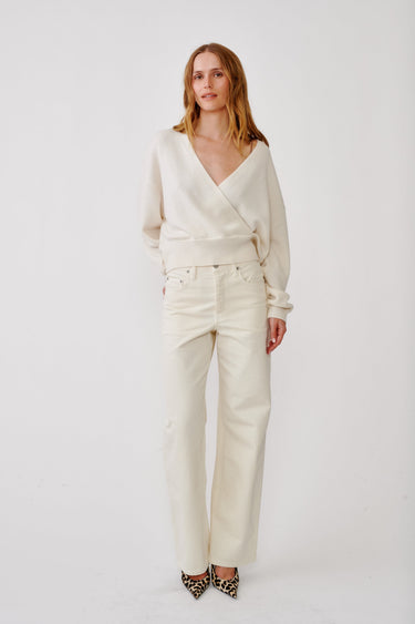 KODA WRAP SWEATER | GARDENIA