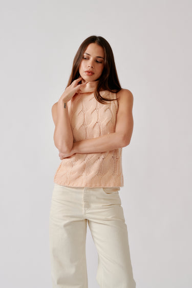 SAIGEY CROPPED SLEEVELESS CASHMERE TURTLENECK | SHERBET
