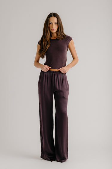 LEXI LOWER RISE RELAXED SILK PANT | OAK TREE