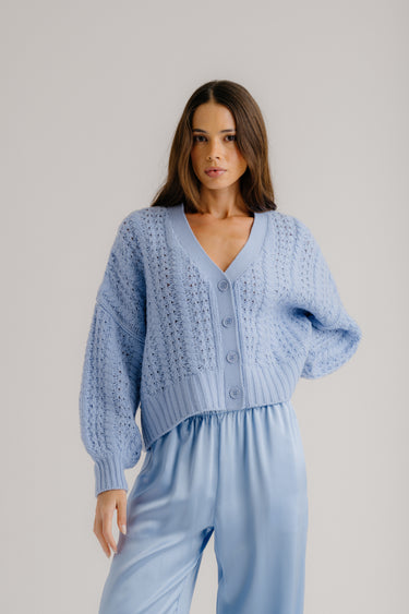 HAZEL SLOUCHY CABLE CASHMERE CARDIGAN | AZUREOUS