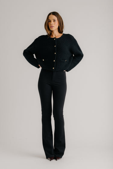 PETRA SUBTLE FLARE LEGGING | BLACK