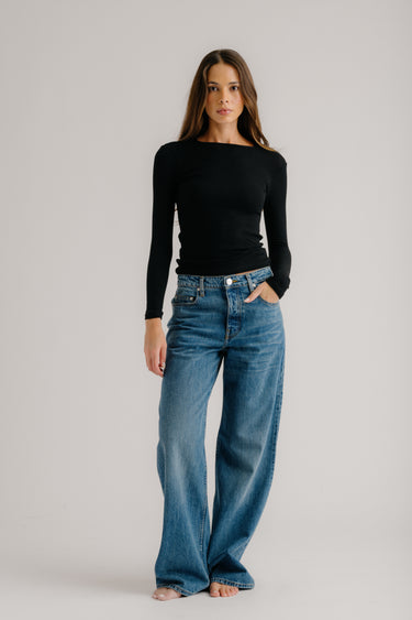 QUINCY  L/S FITTED CREWNECK RIB TOP | BLACK