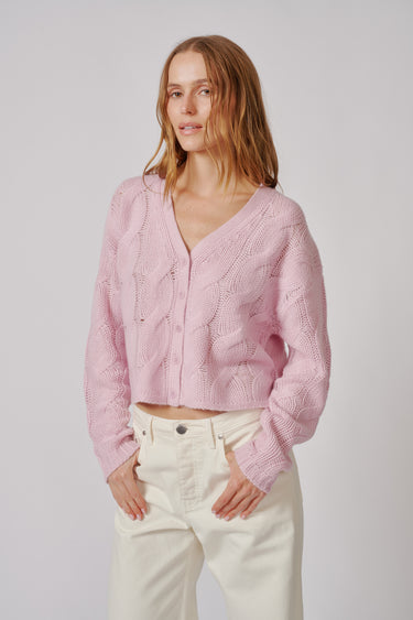 JOLIE V-NECK CROPPED CASHMERE CABLE CARDIGAN | SOFT PINK