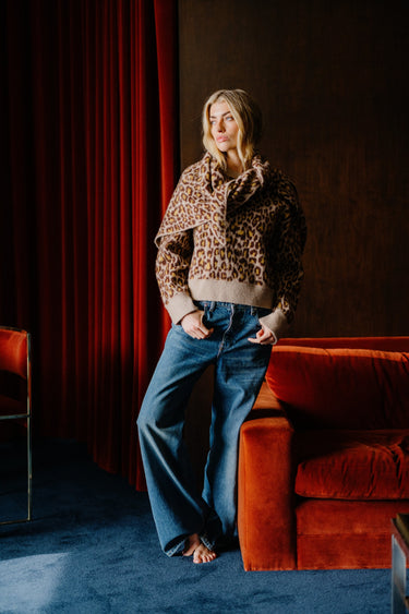 MARI SLOUCHY LEOPARD CREWNECK | DUNE/CINNABAR
