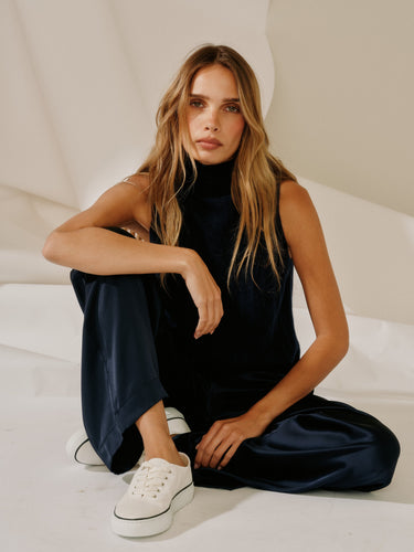 SALVIA SLEEVELESS LW CASHMERE CABLE TURTLENECK | MIDNIGHT NAVY