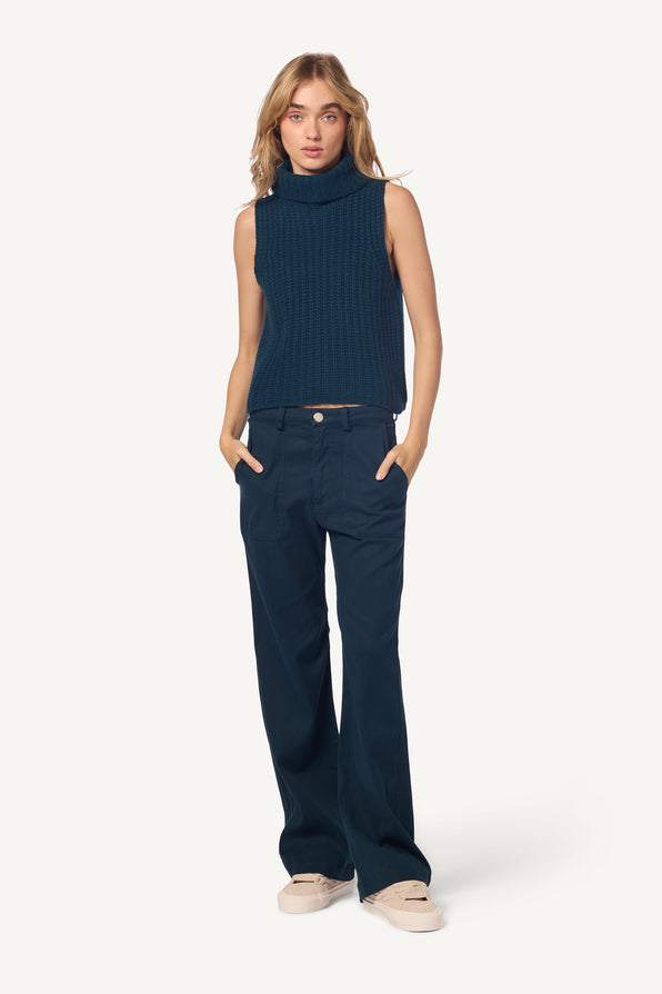 SAIGE CROPPED CASHMERE TURTLENECK | COMPASS