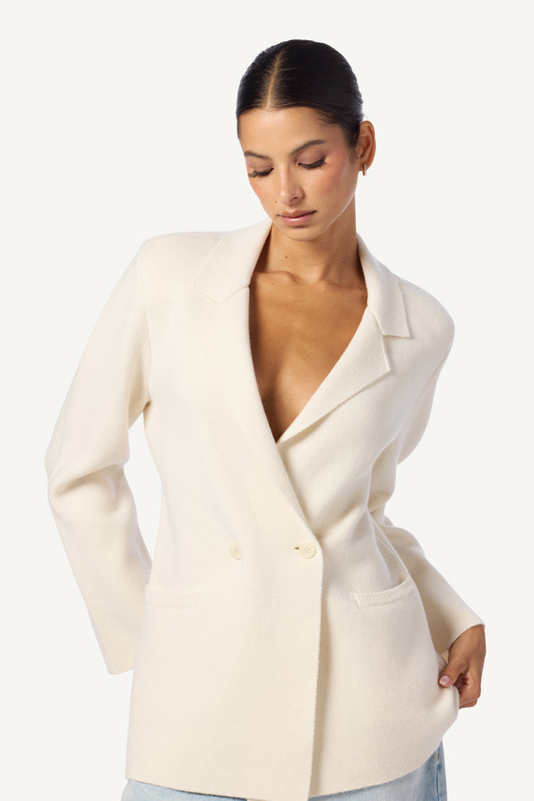 VIVIAN RELAXED DOUBLE BREASTED BLAZER | GARDENIA