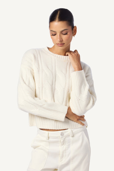 TRISTAN CASHMERE CABLE KNIT SWEATER  PULLOVER  | GARDENIA