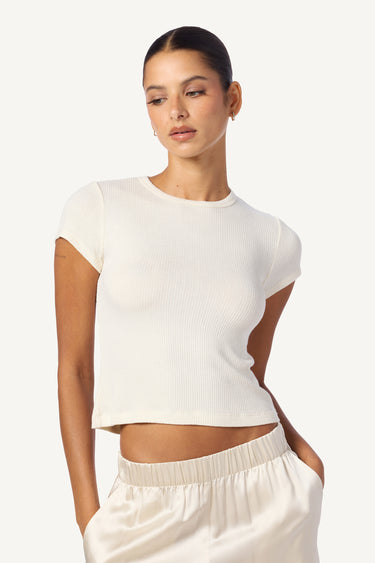 YAEL FITTED RIB TEE SHIRT | GARDENIA