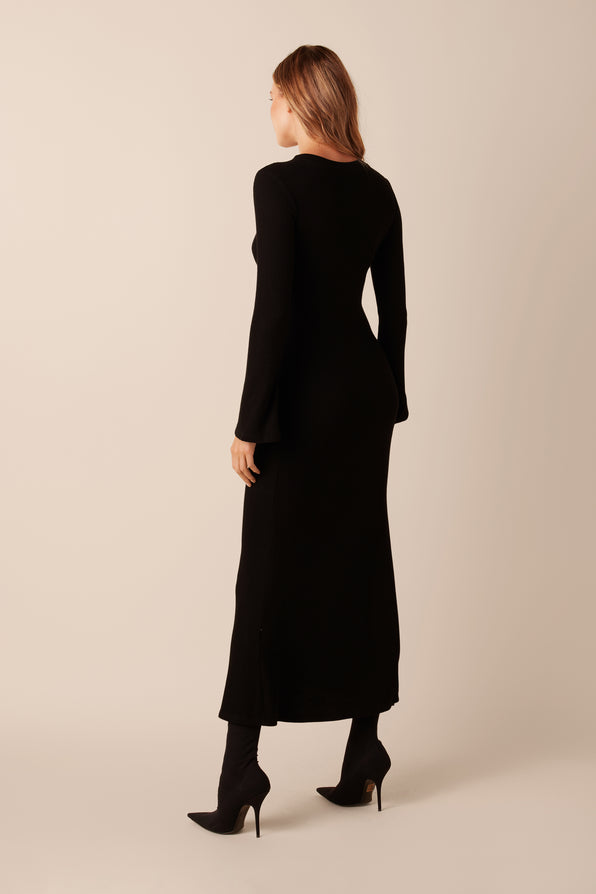 SHILOH  L/S W FLARE MAXI RIB DRESS | BLACK